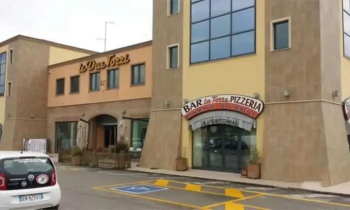 Rexer-Collazzone-Locale-in-affitto-in-via-dellOsteria-Collazzone-ALTRO
