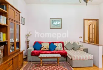 Rexer-Novi-Ligure-CONFORTEVOLE-TRILOCALE-CON-BOX-SALONE
