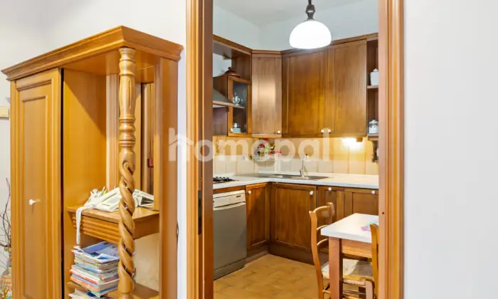 Rexer-Novi-Ligure-CONFORTEVOLE-TRILOCALE-CON-BOX-CUCINA