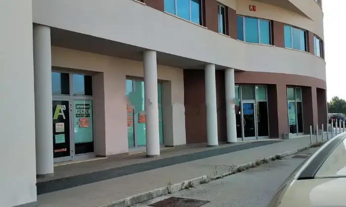 Rexer-Jesi-Ufficio-in-affitto-in-via-Pasquinelli-a-ALTRO