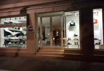 Rexer-Civitanova-Marche-Locale-in-affitto-in-corso-Umberto-I-ALTRO