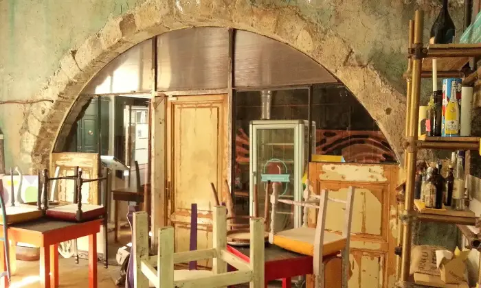 Rexer-Viterbo-Viterbo-Centro-Negozio-mq-vetrine-canna-fumaria-SALONE