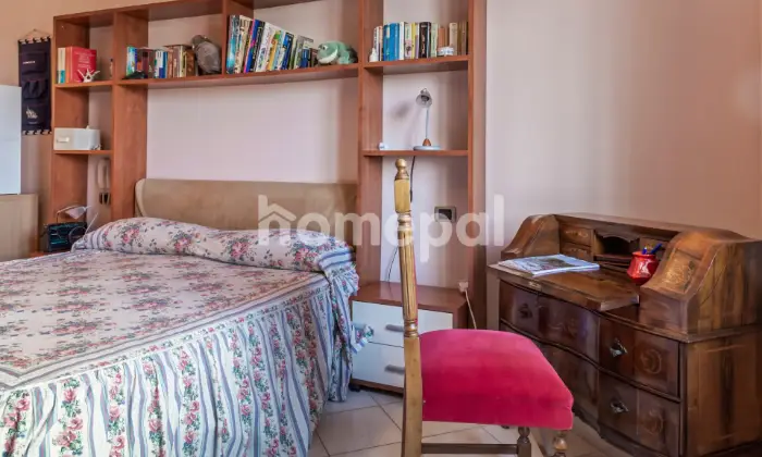 Rexer-Villanova-del-Battista-Rustico-con-giardino-Villanova-del-Battista-CAMERA-DA-LETTO