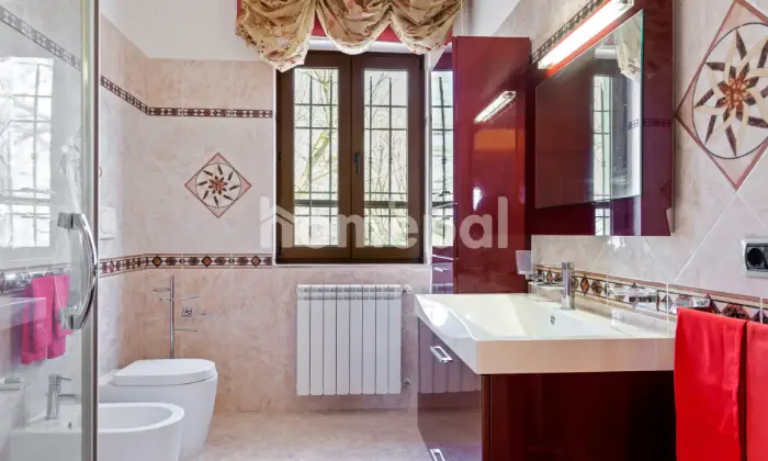 Rexer-Villanova-del-Battista-Rustico-con-giardino-Villanova-del-Battista-BAGNO