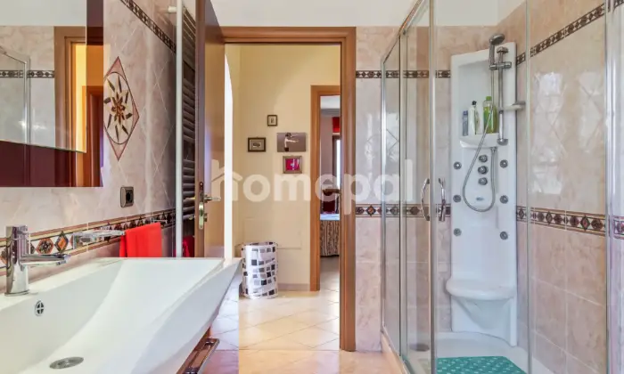 Rexer-Villanova-del-Battista-Rustico-con-giardino-Villanova-del-Battista-BAGNO