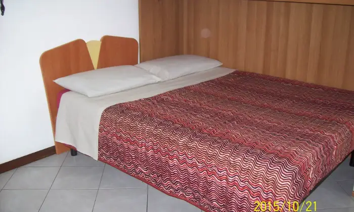 Rexer-Busto-Arsizio-Uso-transitorio-CAMERA-DA-LETTO