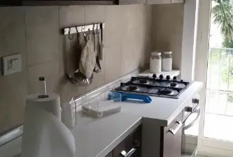 Rexer-Napoli-Fittasi-uso-abitativo-Posillipo-Parco-Pica-CUCINA