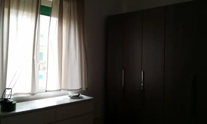 Rexer-Napoli-Fittasi-uso-abitativo-Posillipo-Parco-Pica-CAMERA-DA-LETTO