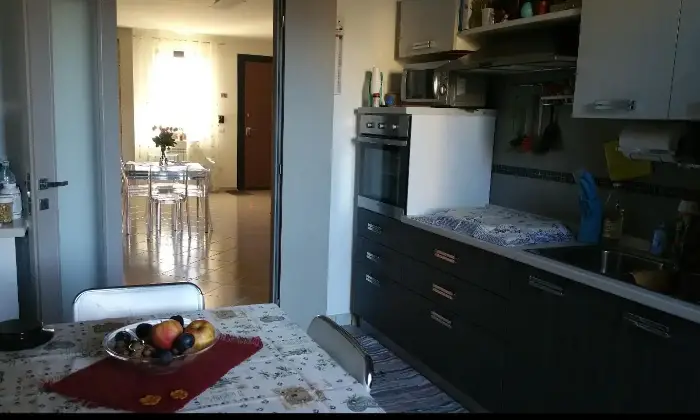 Rexer-Parabita-SALENTO-RELAX-PURO-TRA-MARE-E-CAMPAGNA-OTTIMA-SOLUZIONE-PER-APPARTAMENTO-O-BB-PREZZO-RIBASSATO-CUCINA