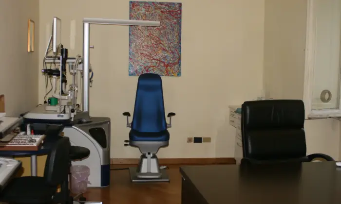 Rexer-Roma-Affitto-stanze-in-prestigioso-studio-medico-a-Prati-SALONE