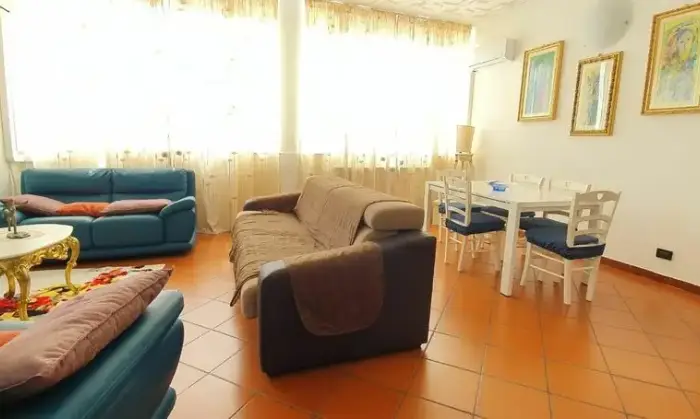 Rexer-Palermo-Notarbartolo-Sciuti-In-via-Di-Marzo-disponiamo-di-un-vani-arredat-CUCINA