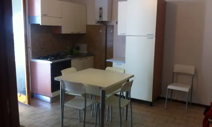 Rexer-Ravenna-Affitto-appartamento-Lido-di-Classe-con-vista-mare-SALONE