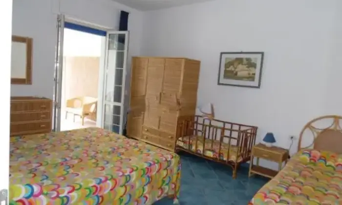 Rexer-Crotone-Appartamento-con-terrazza-CAMERA