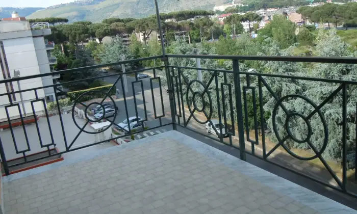 Rexer-Caserta-Caserta-appartamento-arredato-con-box-TERRAZZO