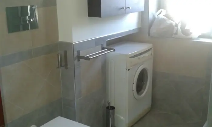 Rexer-Caserta-Caserta-appartamento-arredato-con-box-BAGNO