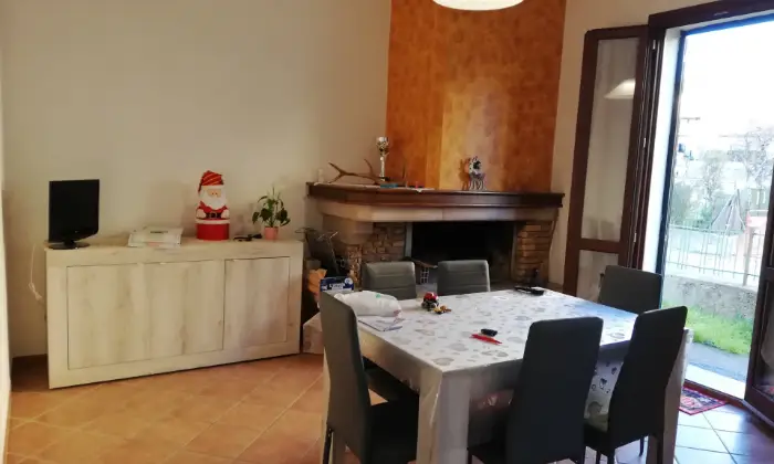 Rexer-Montale-Affittasi-Appartamento-BAGNO