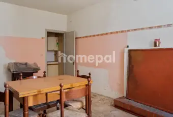 Rexer-Ficulle-CARATTERISTICO-APPARTAMENTO-SU-LIVELLI-CUCINA