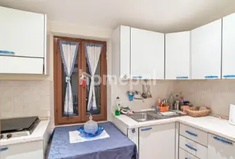 Rexer-Cossignano-CASOLARE-INTERAMENTE-RISTRUTTURATO-CUCINA