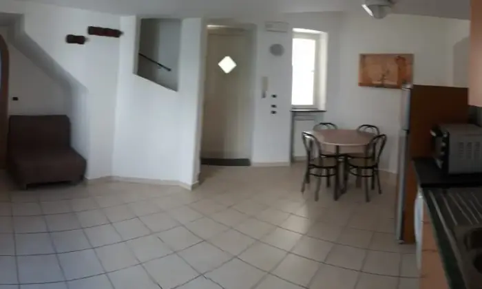 Rexer-Casamicciola-Terme-FITTO-BILOCALITRILOCALI-IN-CONTESTO-SIGNORILE-CUCINA