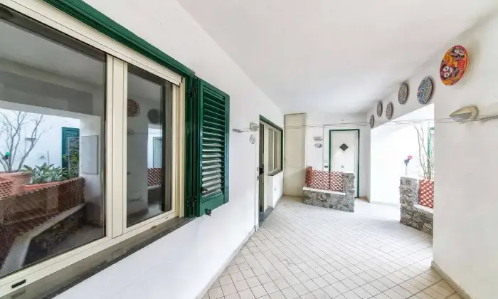 Rexer-Casamicciola-Terme-FITTO-IN-CONTESTO-SIGNORILE-ALTRO