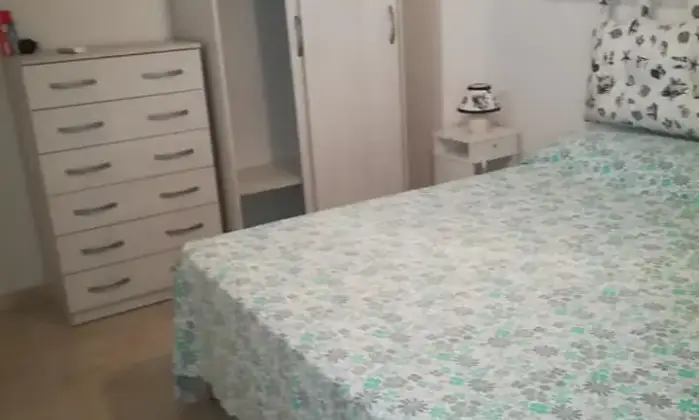 Rexer-Maruggio-Affittasi-centralissima-casa-al-mare-CAMERA-DA-LETTO