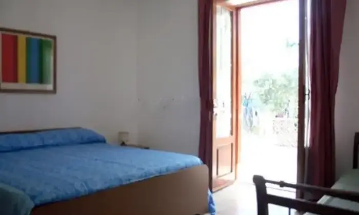 Rexer-Cariati-Affitto-di-villetta-a-schiera-CAMERA-DA-LETTO