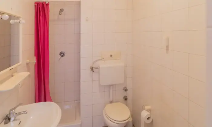 Rexer-Napoli-CENTRO-DIREZIONALE-ISOLA-A-BAGNO