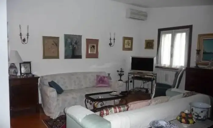 Rexer-Pozzuolo-Martesana-Appartamento-arredato-SALONE
