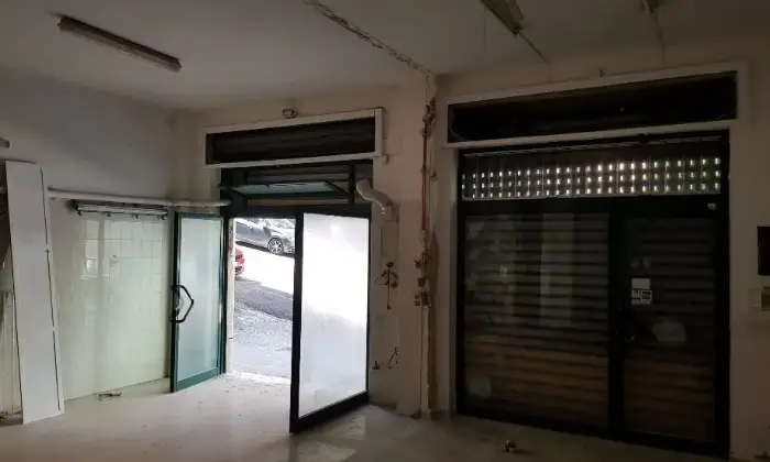 Rexer-Salerno-Negozio-in-via-LGuercio-ALTRO