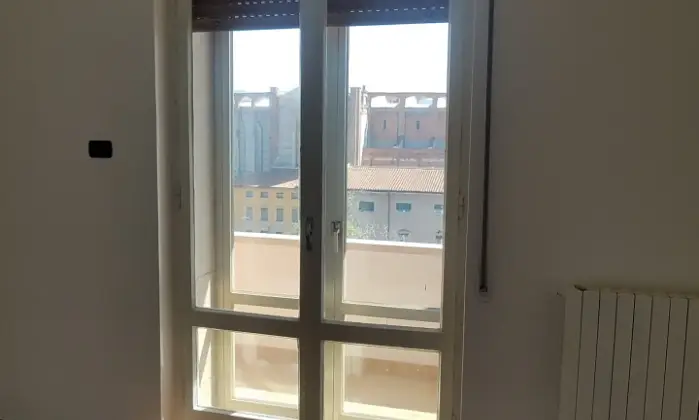 Rexer-Verona-QUADRILOCALE-in-Porta-Nuova-CAMERA-DA-LETTO