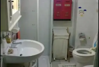 Rexer-Cagliari-Appartamento-vicino-Piazza-Yenne-BAGNO