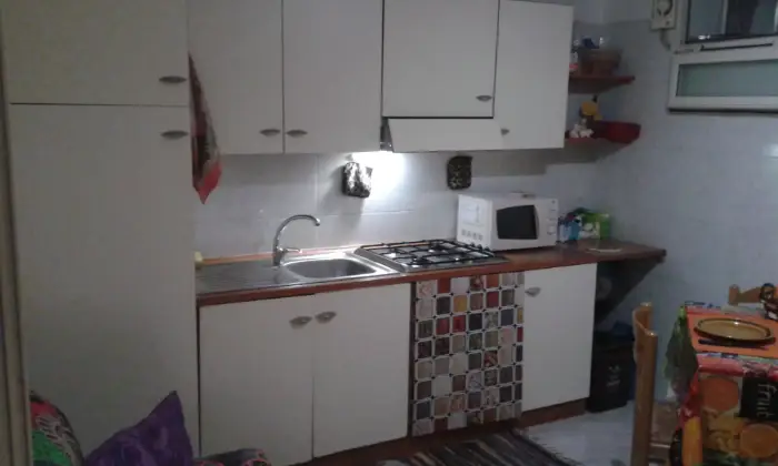 Rexer-Cagliari-Appartamento-vicino-Piazza-Yenne-CUCINA