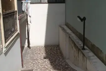 Rexer-Roseto-degli-Abruzzi-Affittasi-posto-auto-garage-GARAGE