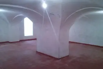 Rexer-Bari-Locale-mq-ottimo-anche-uso-ufficio-SALONE