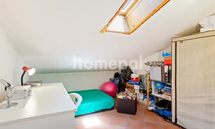 Rexer-Spoleto-Appartamento-su-due-livelli-con-terrazzo-Spoleto-CAMERA-DA-LETTO