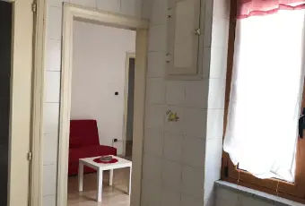 Rexer-Salerno-Fittasi-ampio-bilocale-a-Salerno-CUCINA