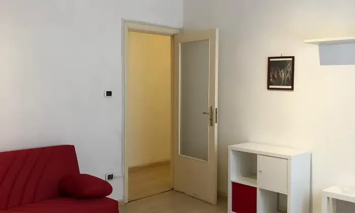 Rexer-Salerno-Fittasi-ampio-bilocale-a-Salerno-SALONE