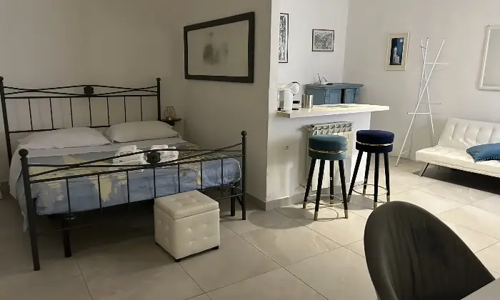 Rexer-Arezzo-Appartamento-brevi-periodi-Arezzo-CameraDaLetto
