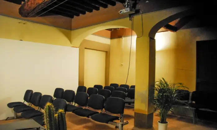 Rexer-Arezzo-PRESTIGIOSI-LOCALI-AD-USO-COMMERCIALE-UFFICI-ESPOSITIVO-ALTRO