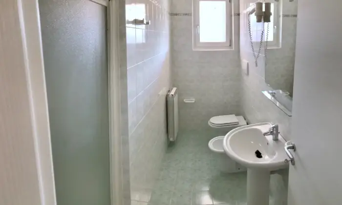 Rexer-Costermano-Appartamento-con-piscina-a-Costermano-BAGNO