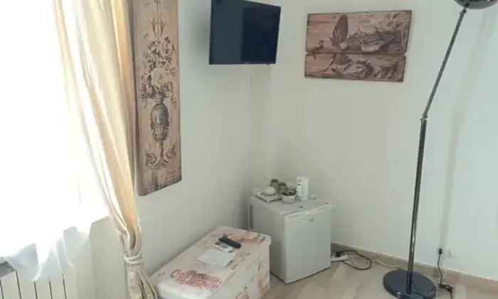 Rexer-Verona-Appartamento-davanti-al-balcone-di-Giulietta-e-Romeo-ALTRO