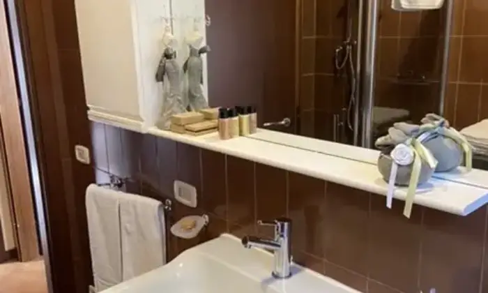Rexer-Verona-Appartamento-davanti-al-balcone-di-Giulietta-e-Romeo-ALTRO