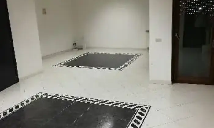 Rexer-Reggio-di-Calabria-Stanze-uso-studio-professionale-o-ufficio-SALONE