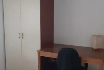 Rexer-Pescara-Affittasi-camera-singola-in-appartamento-di-recente-costruzione-CAMERA-DA-LETTO