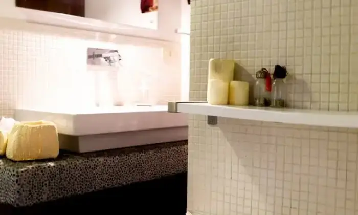 Rexer-Roma-Appartamento-camere-bagni-centro-storico-BAGNO
