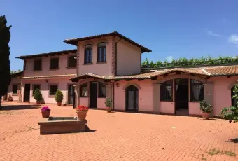Rexer-Cerveteri-Casale-uso-foresteria-GIARDINO