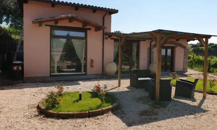 Rexer-Cerveteri-Casale-uso-foresteria-GIARDINO
