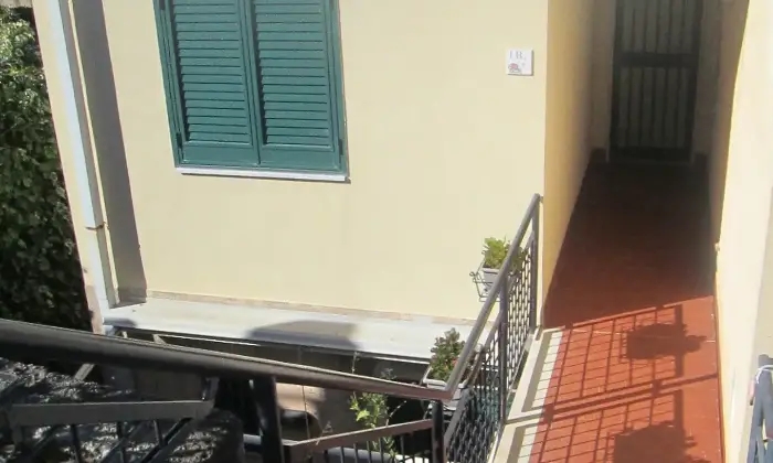 Rexer-Augusta-APPARTAMENTO-VACANZA-TERRAZZO
