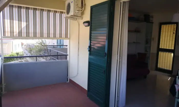 Rexer-Augusta-APPARTAMENTO-VACANZA-TERRAZZO