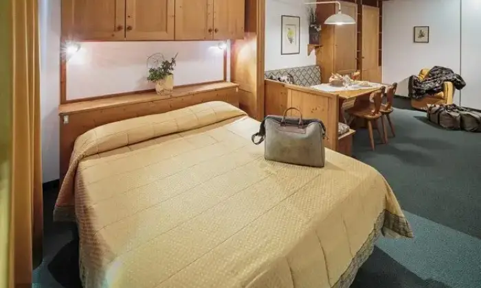 Rexer-Cortina-dAmpezzo-N-Multipropriet-in-vendita-a-Cortina-dAmpezzo-CAMERA-DA-LETTO